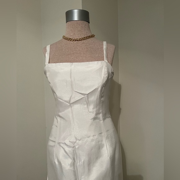 Cream evening gown - Picture 5 of 6